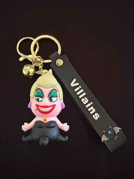 unbranded Accessories - Villains Ursula Black Keychain Bag Charm with Matching Strap
